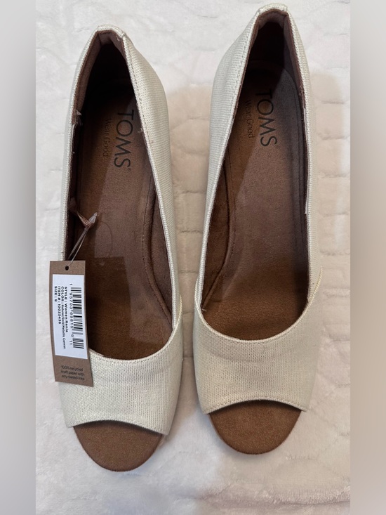 Toms Shoes - Toms’ Beige Metallic Casual Peep Toe Wedges